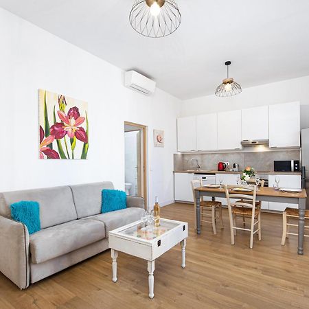 Barel - Cosy 2 Pieces En Plein Coeur De Menton Apartment Екстериор снимка