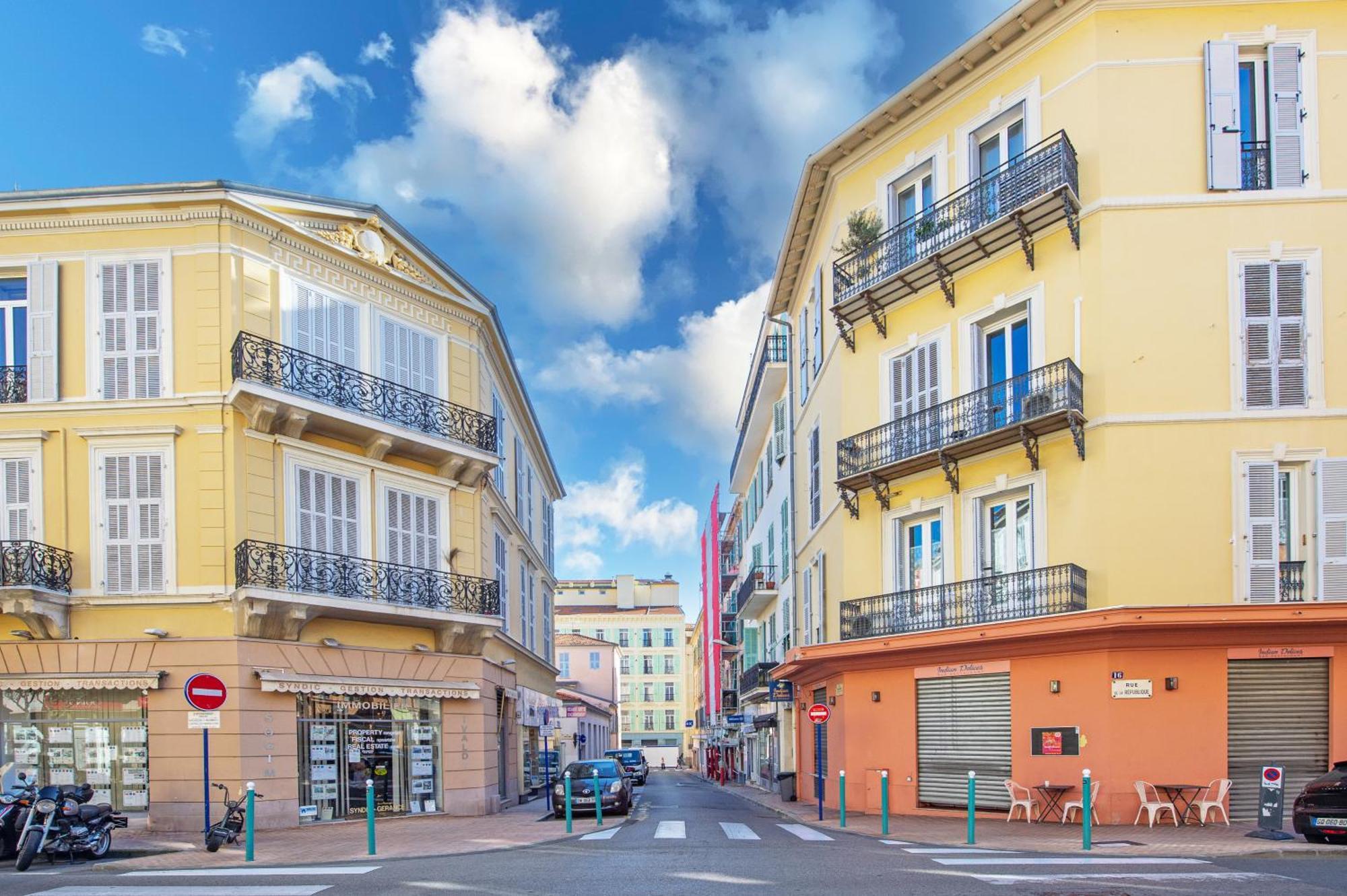 Barel - Cosy 2 Pieces En Plein Coeur De Menton Apartment Екстериор снимка